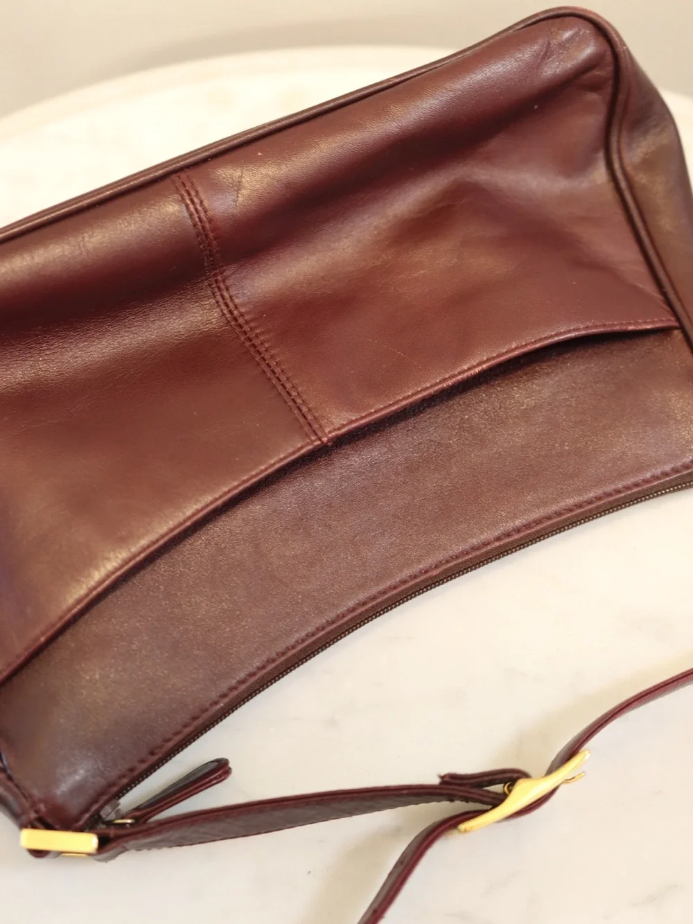 Etienne Aigner Oxblood Leather Shoulder Bag with Gold Hardware - Picture 4 of 9